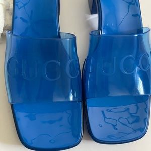 New season Gucci Rubber Slides